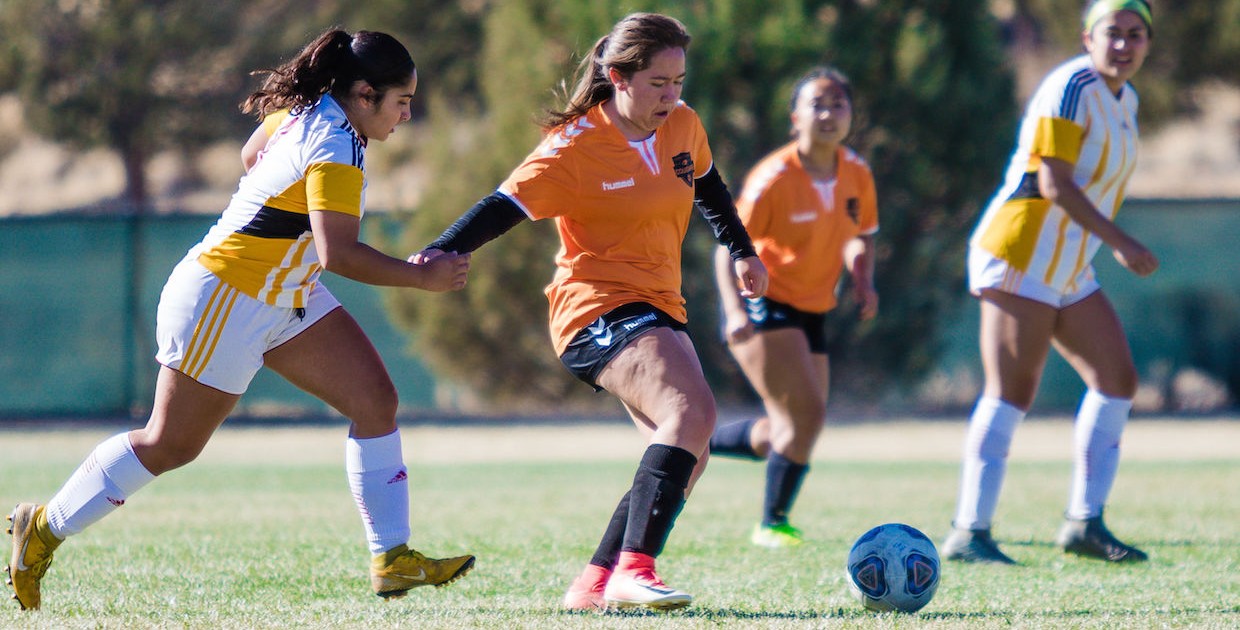 Lassen's 2018 Season Comes to a Close with a Win